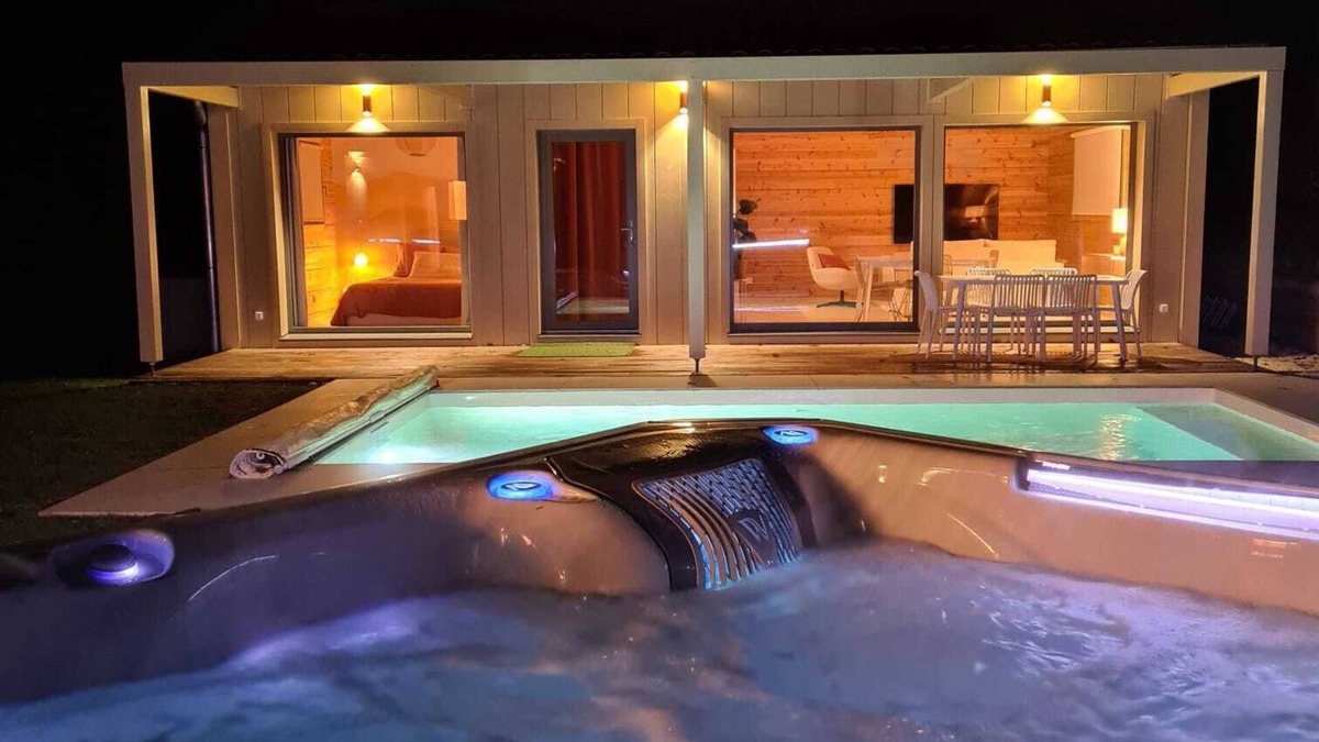 Caloire Cottage | Le Cottage des cerisiers