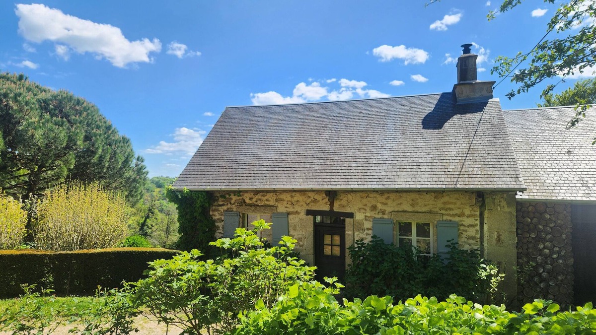 Meyrignac-l'Eglise Cottage | Le Cottage - Cabanes de Salagnac - Cottage in Corrèze for 2 to 5 people