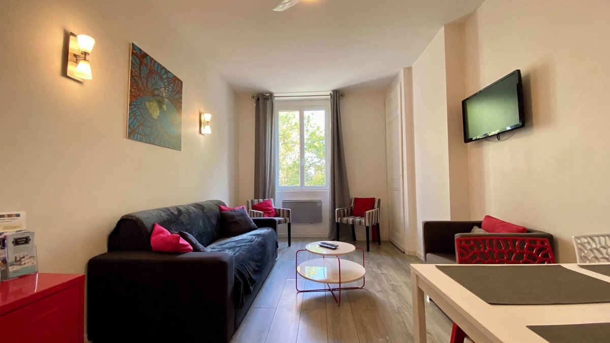 Part Dieu - Bir Hakeim Apartment | "LE CRAYON" -Wonderful flat in Lyon Part Dieu