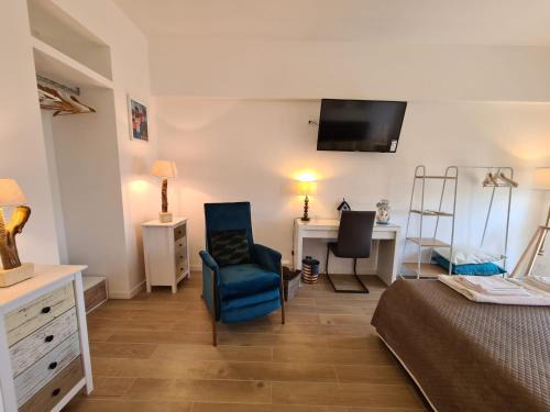 Venosa Bed & Breakfast | Le Dimore del Gufo B&B and Apartments Suite