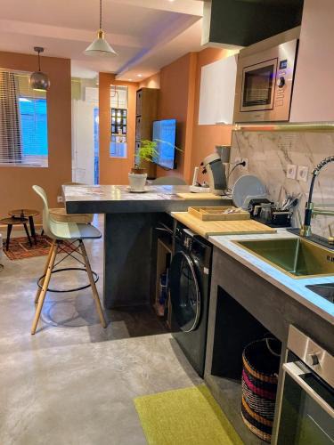 Saint-Denis Apartment | Le DODU