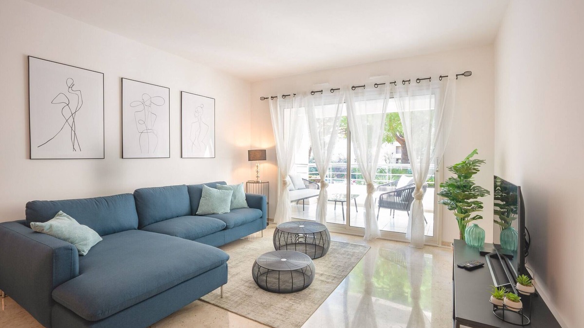 Cannes City Centre Apartment | Le Dolce Vita