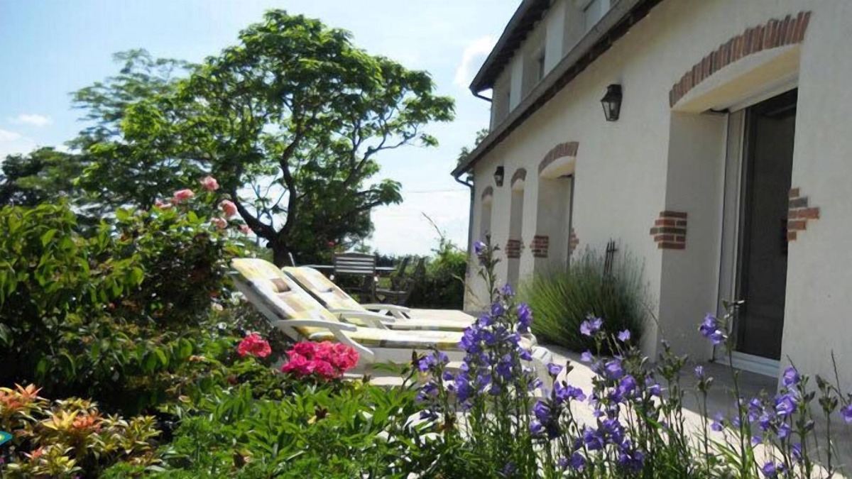 Mercy House | Le Domaine Augenaies