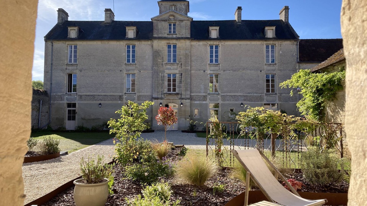 Le Fresne-Camilly Bed & Breakfast | Le Domaine de L'hostellerie