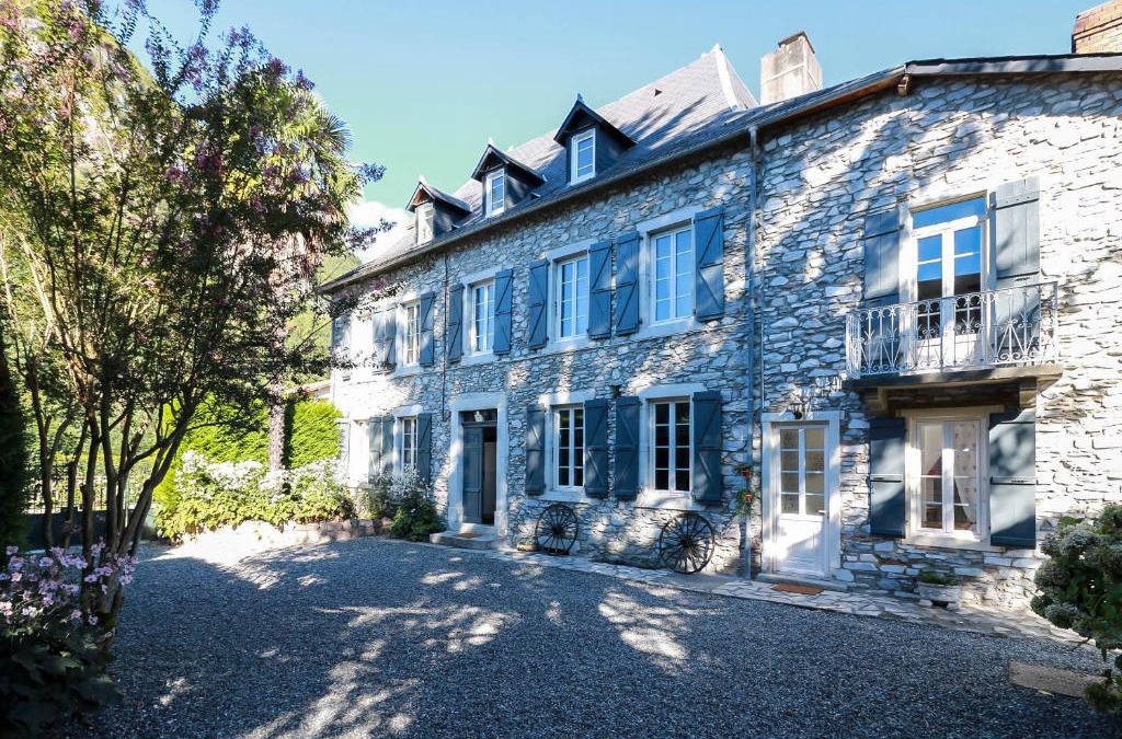 Cierp-Gaud Bed & Breakfast | Le domaine des 3 marmottes Chambres d' hôtes