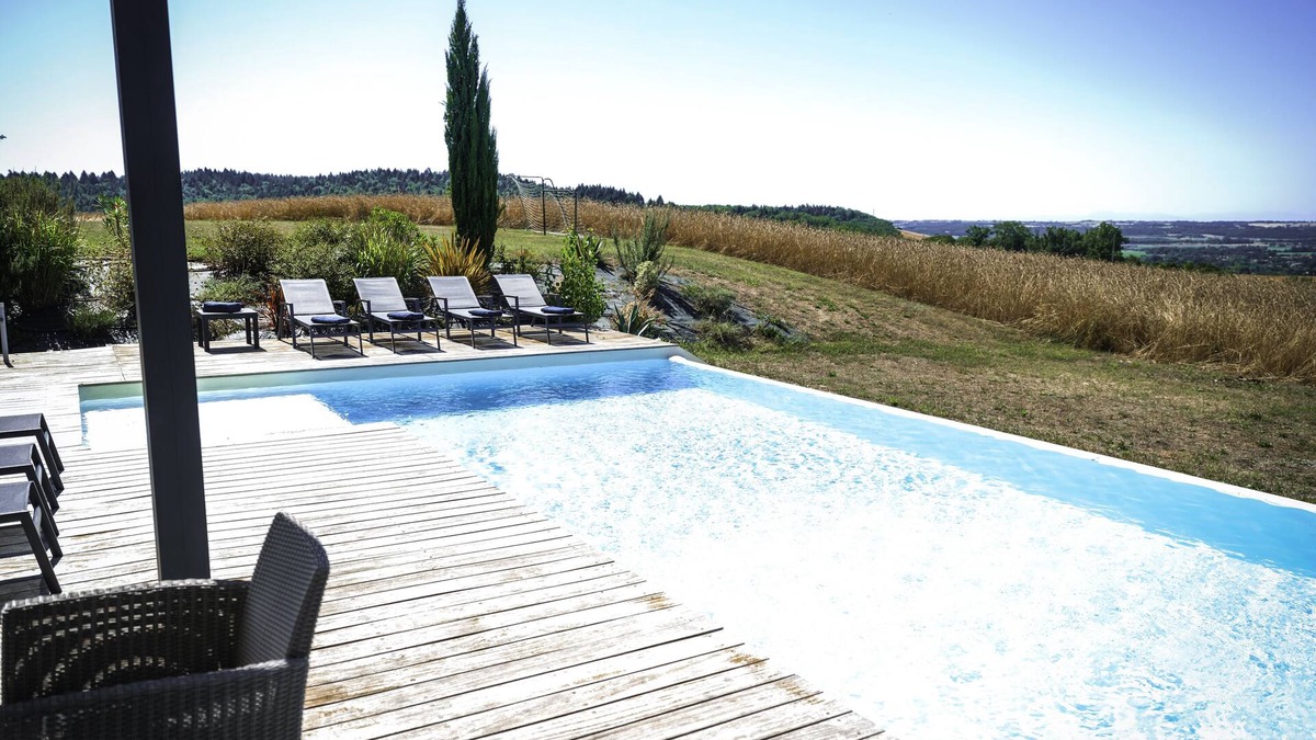 Roquemaure House | Le Domaine des Fargues - Country estate with swimming pool