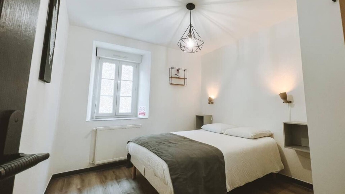 Tournon-sur-Rhone Bed & Breakfast | LE DRÔMARDÈCHOIS * Self-catering cottage in Ardèche/ECOLODGITE