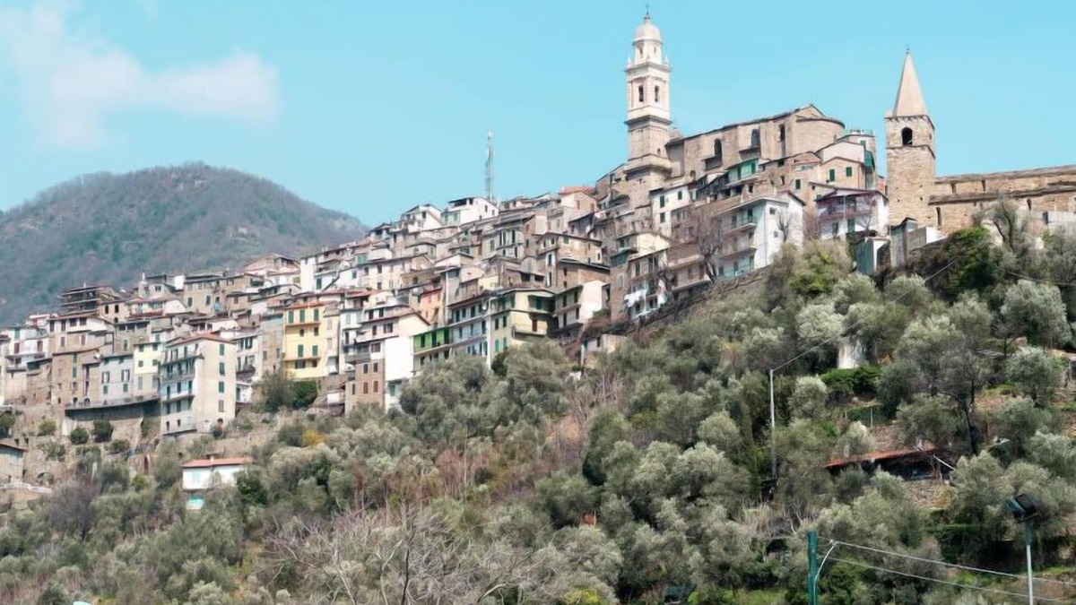 Montalto Ligure Apartment | Le due Sorelle by Interhome
