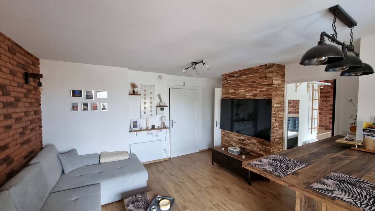 Guilhemery Apartment | Le Factory - appartement 4p avec Balcon et Piscine