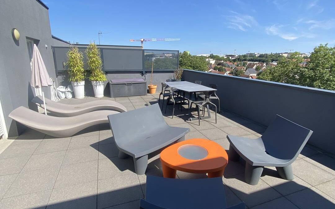 Maladiere Apartment | Le Fantasy- Appartement 2 chambres avec grande terrasse- SR Loc