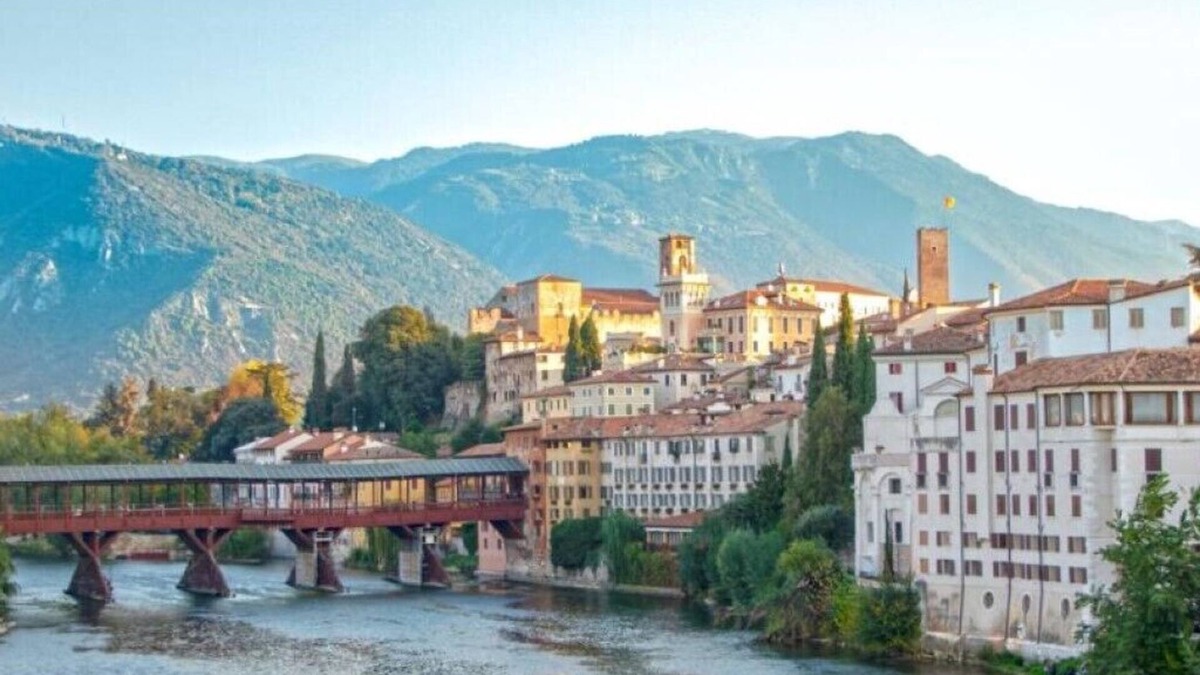 Romano d'Ezzelino Bed & Breakfast | Le Fate Corbezzole B&B - Euphrasia