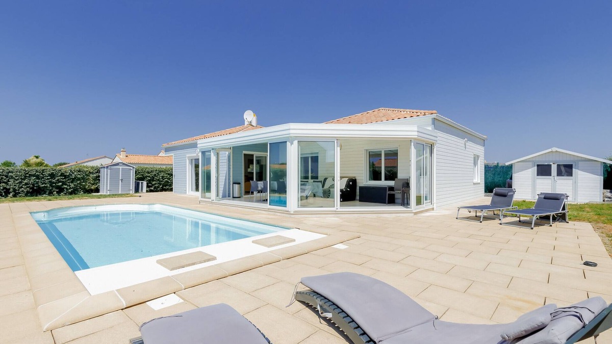 Le Fenouiller Ski Chalet | Le Fenouiller, Spacious house for 6, swimming pool