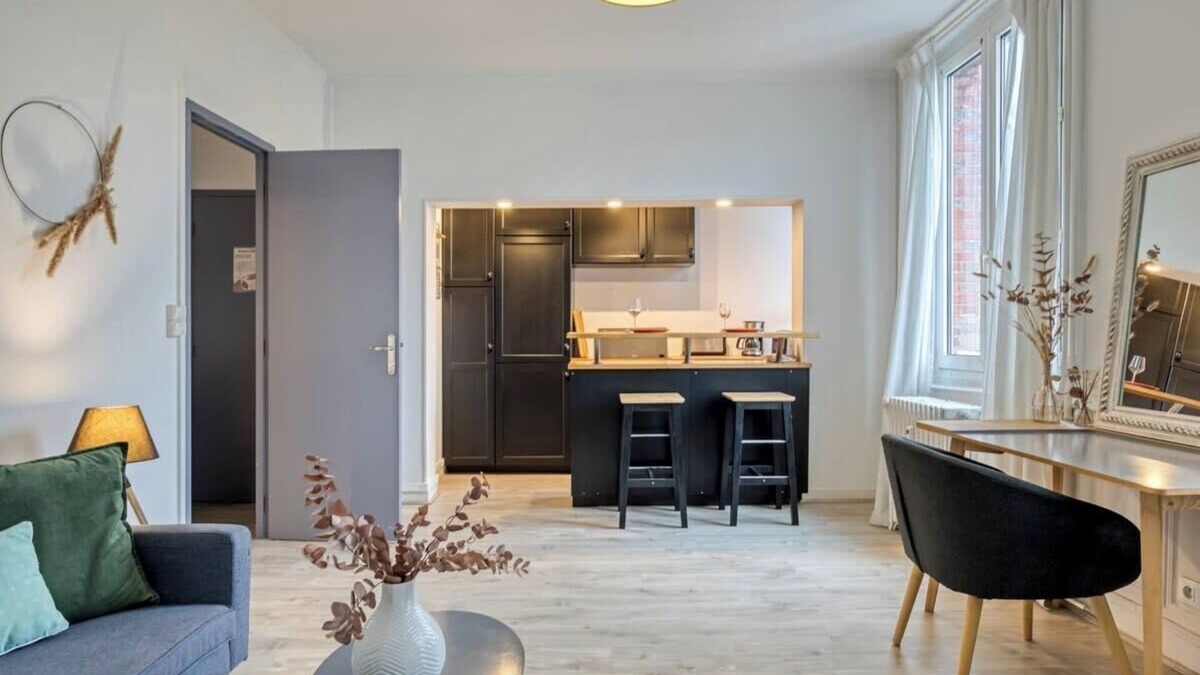Coteaux Ouest Apartment | Le Flaubert appartement et parking en centre ville
