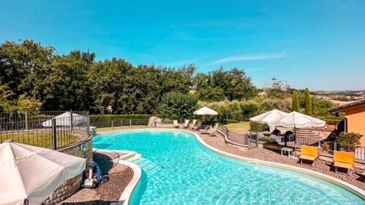 SantʼIppolito Bed & Breakfast | Le Fontanelle Country House