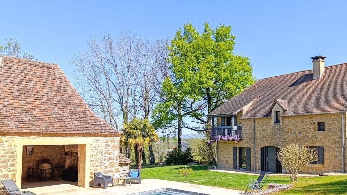 Miers House | Le Four à Pain - MIERS