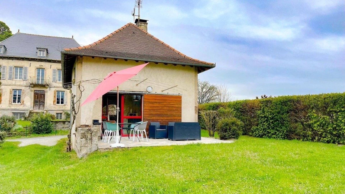 Senaillac-Latronquiere House | Le Fourniol - SENAILLAC-LATRONQUIERE