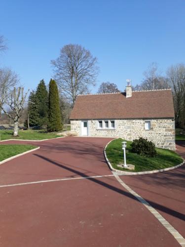 Sainte-Marguerite-de-Carrouges House | Le Moulin des Noës