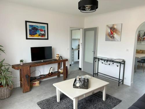 L'Isle-Jourdain House | Le gîte de Marie