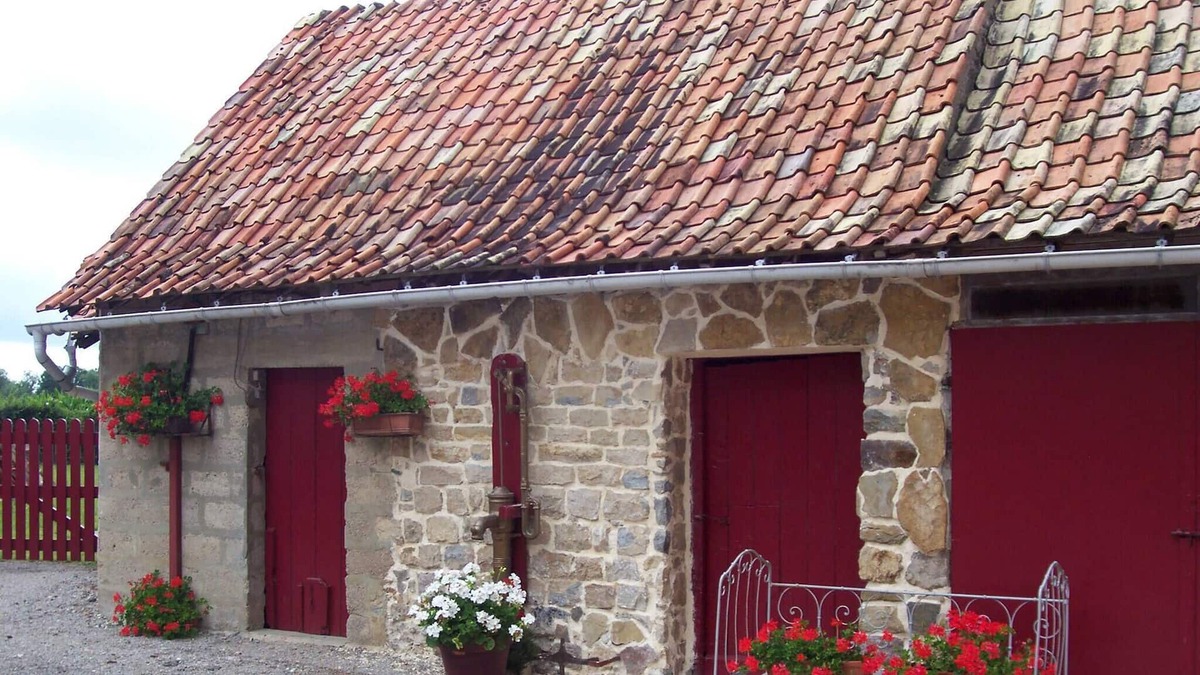 Henneveux House | Le Gîte Du Bois Groult