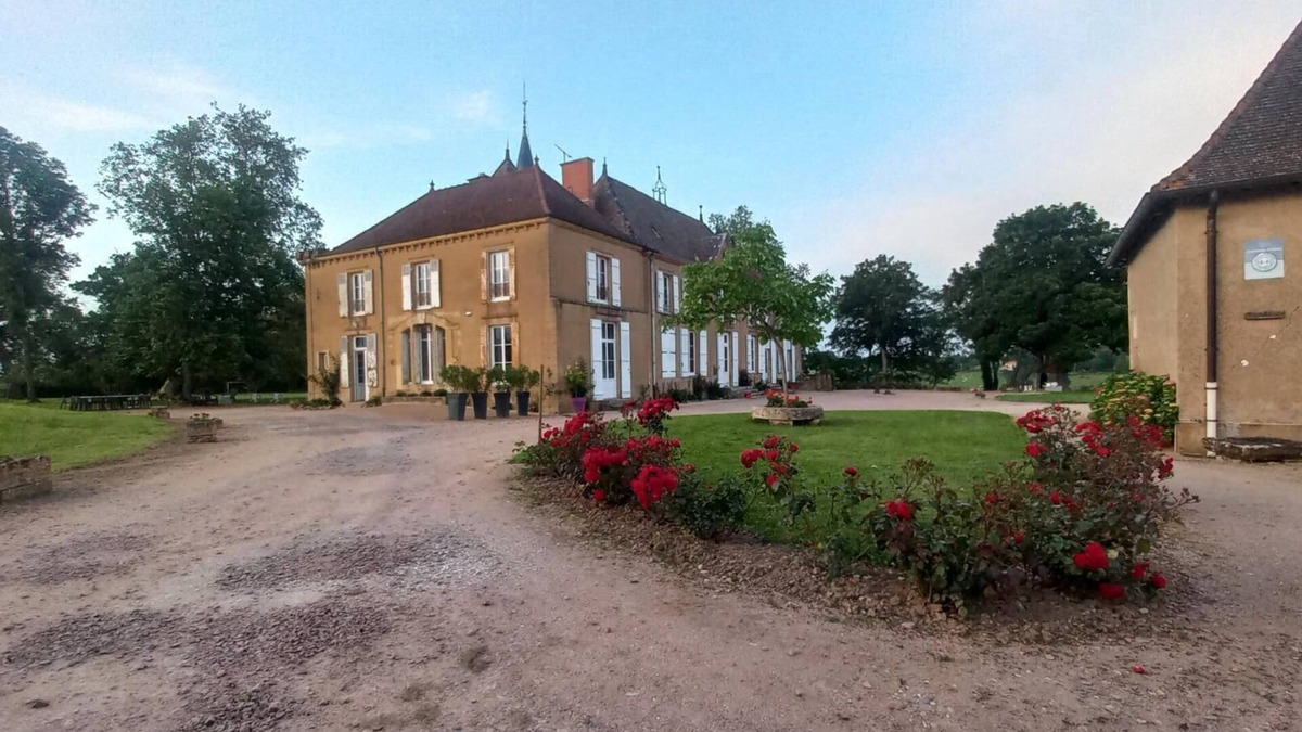 Anzy-le-Duc House | le Gîte du Lac - Anzy LE DUC