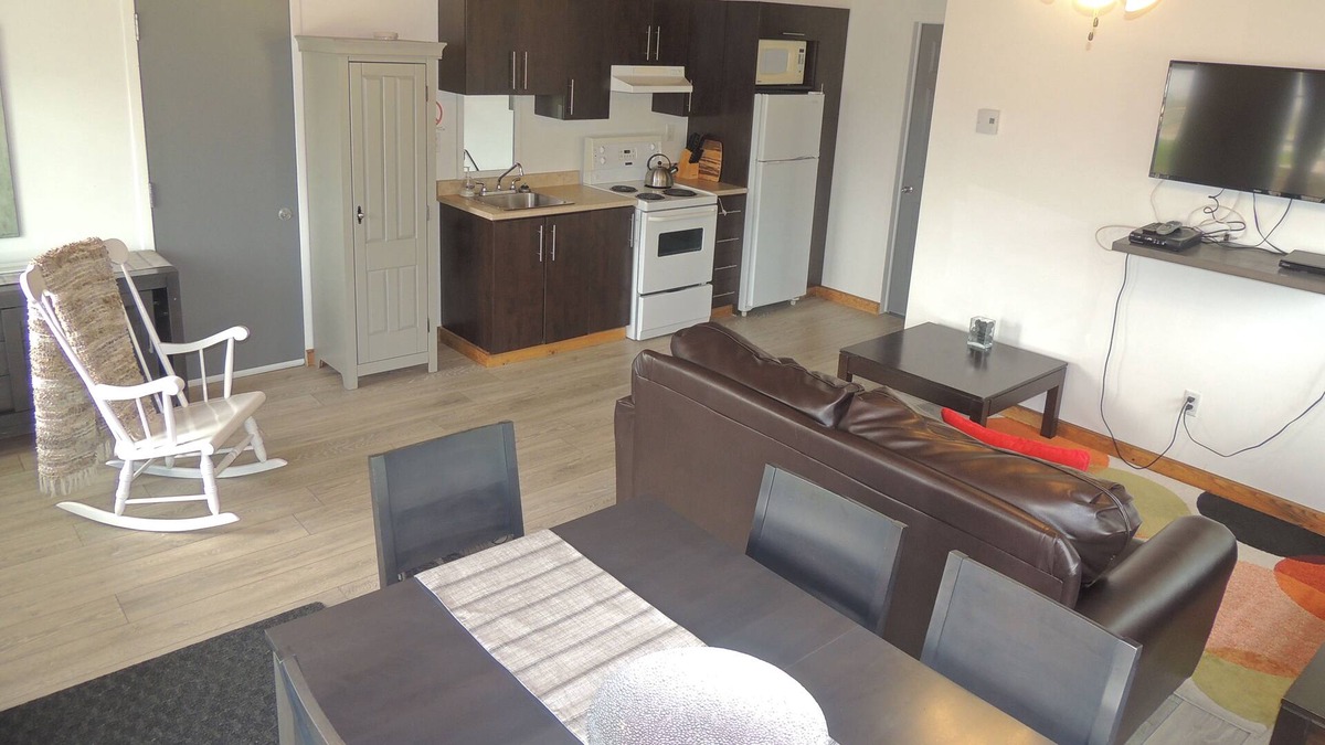 Larouche Ski Chalet | Le Gabriel chalet with one bedroom