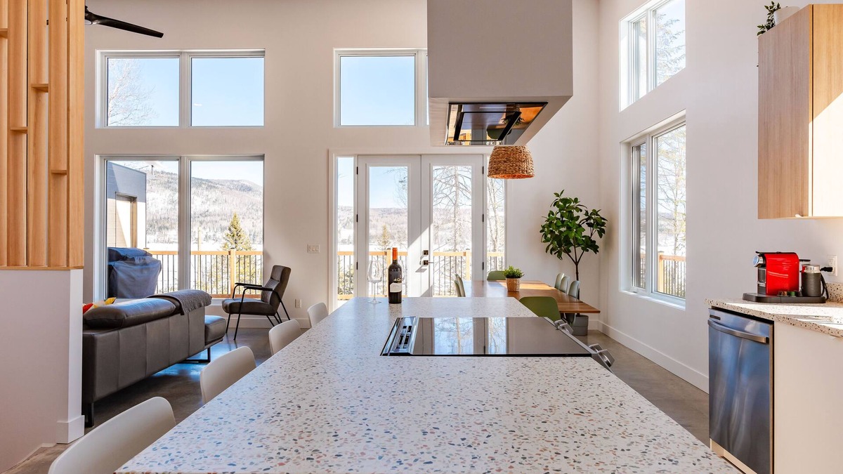 Pohenegamook Ski Chalet | Le Gamook - Chalet with lake view