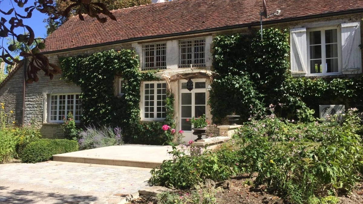 Les Riceys House | Le Gite de Paul - LES RICEYS