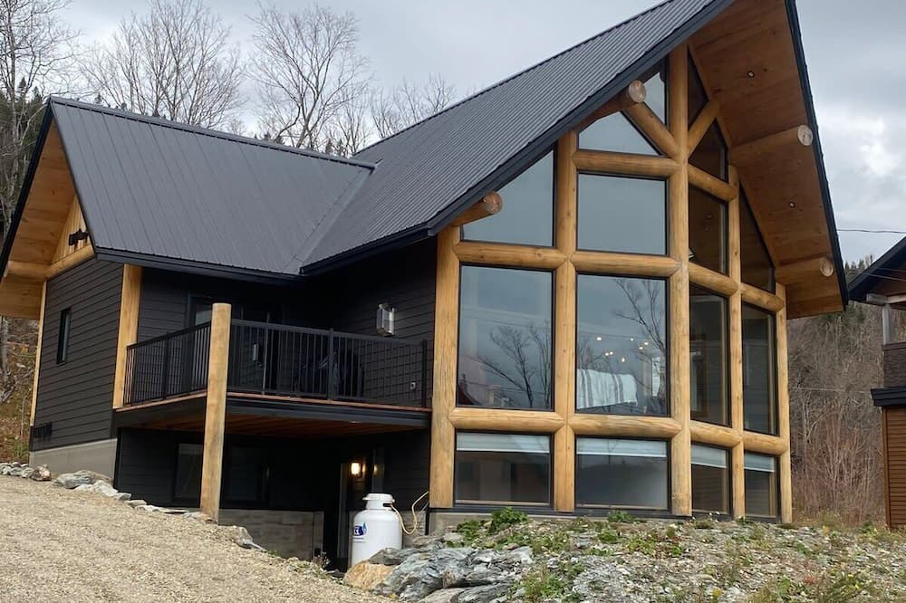 Saint-Philemon House | Le Goathouse | Spa et Ski | Chalet en montagne