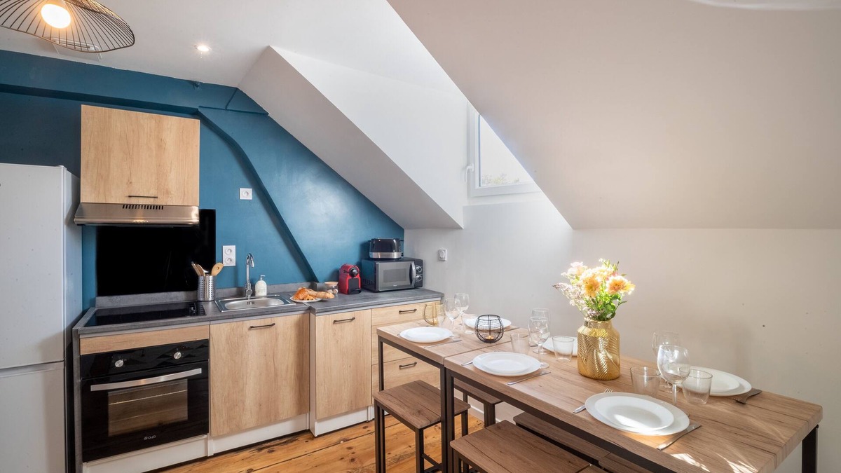 Tarbes Apartment | Le Grand Arsenal - Three Bedroom Apartment, Sleeps 6