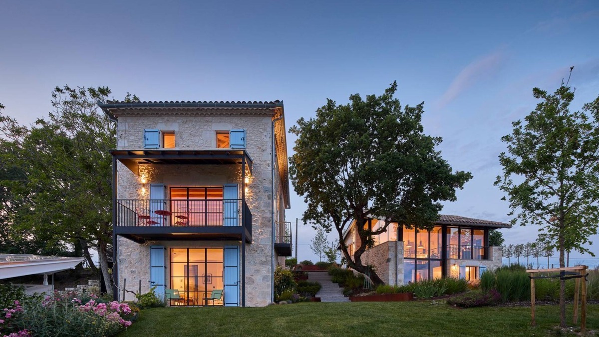 Montagudet Villa | Le Grand Chene - Five Bedroom Villa, Sleeps 10