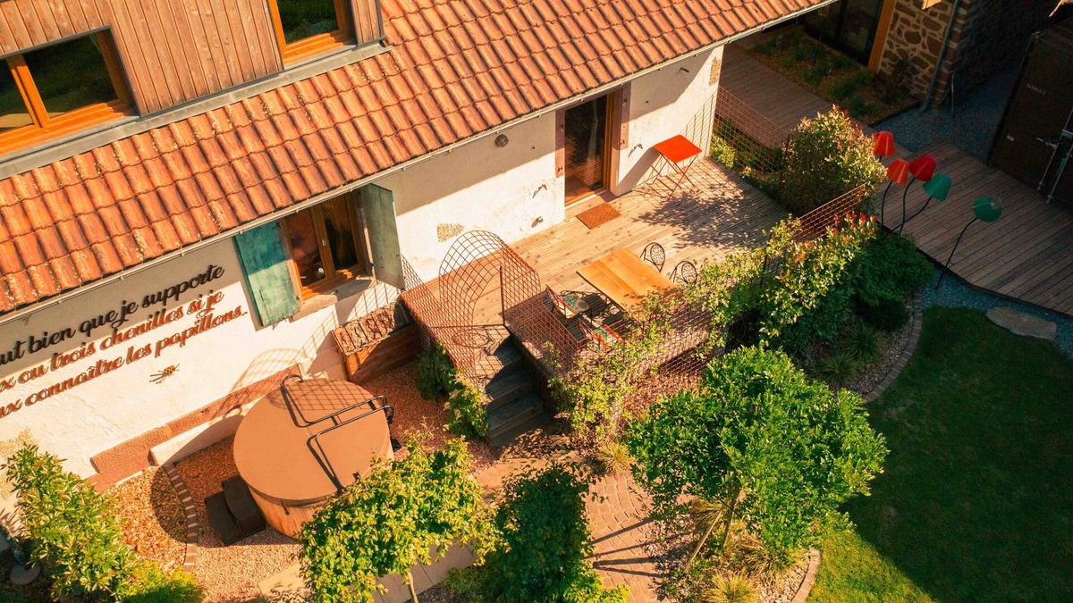 Guebwiller House | Le Grand Petit Prince I Romantic retreat for nature lovers I Jacuzzi