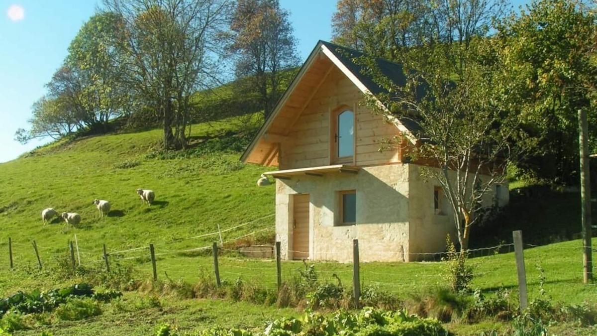 Entremont-le-Vieux Other | LE GRENIER DE PIERRE