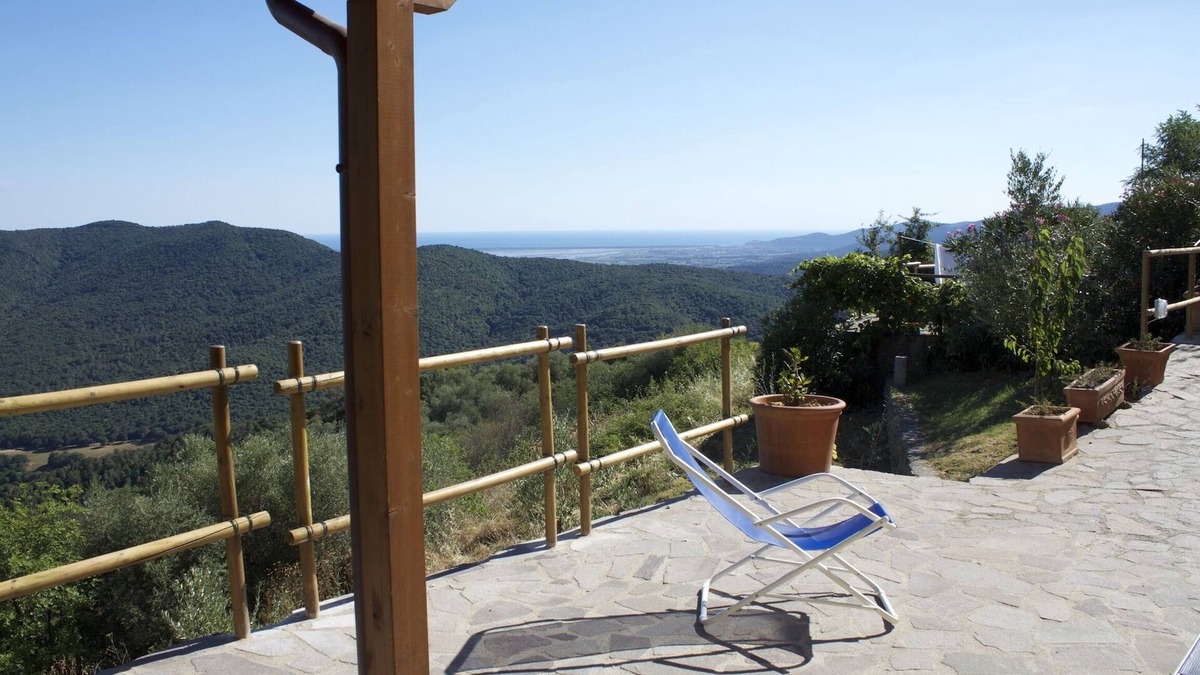 Vetulonia Cottage | LE GUAZZE BONE ROMANTIC COTTAGE WITH SPECTACULAR SEA VIEW VETULONIA