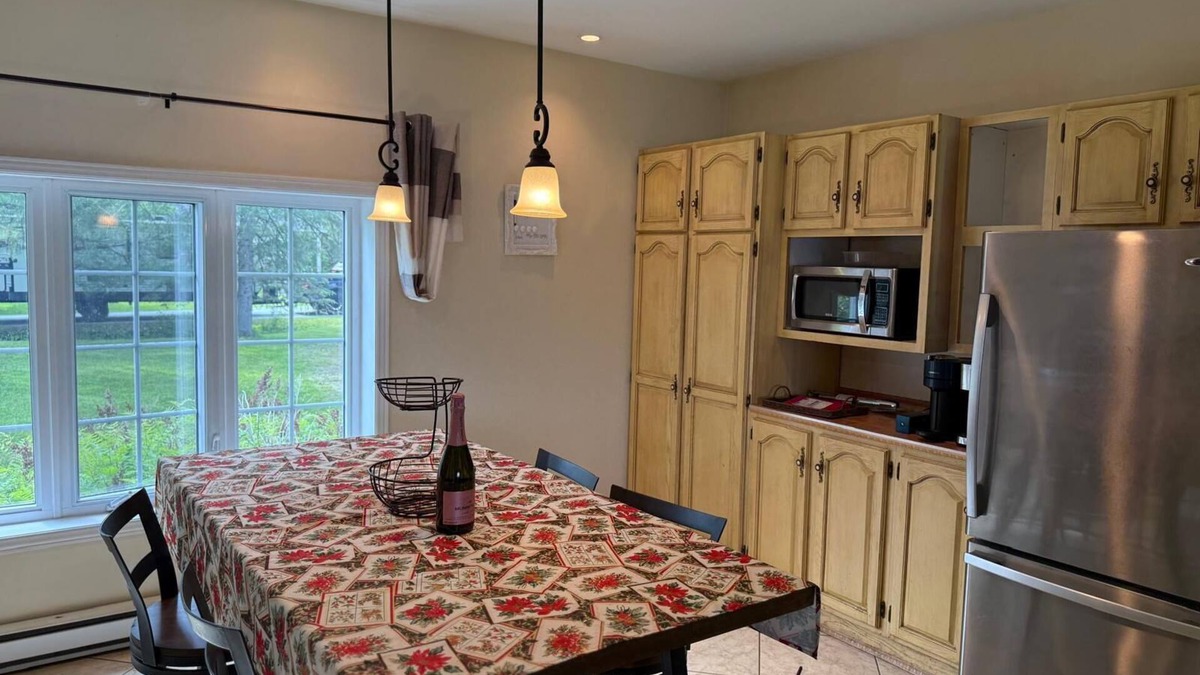 Deauville House | Le hâvre du lac Magog (navigable)