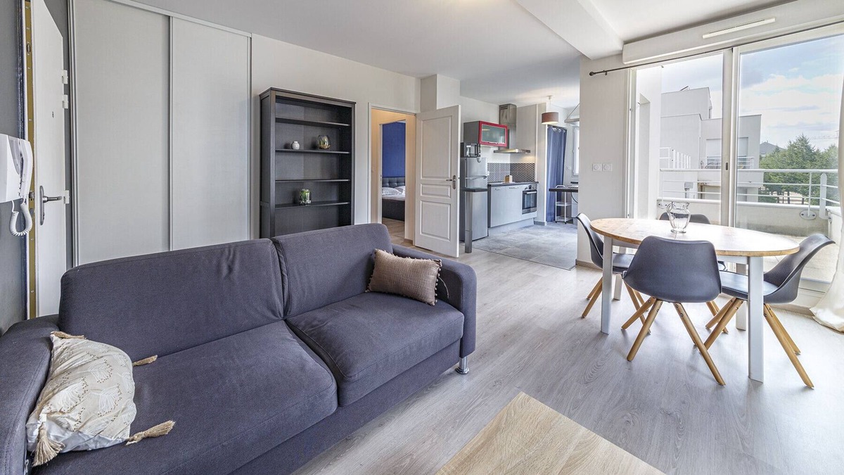 Les Hauts de Saint-Aubin Apartment | Le Jane Addams - T2 calme avec balcon