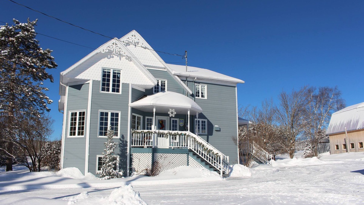 Saint-Cyprien Bed & Breakfast | Le Jardin des Mésanges