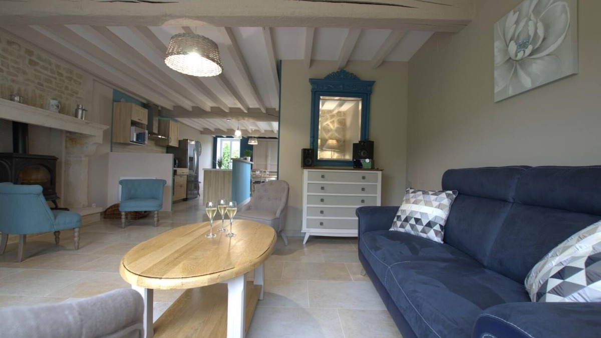 Balnot-sur-Laignes House | Le Jardin Sainte Anne