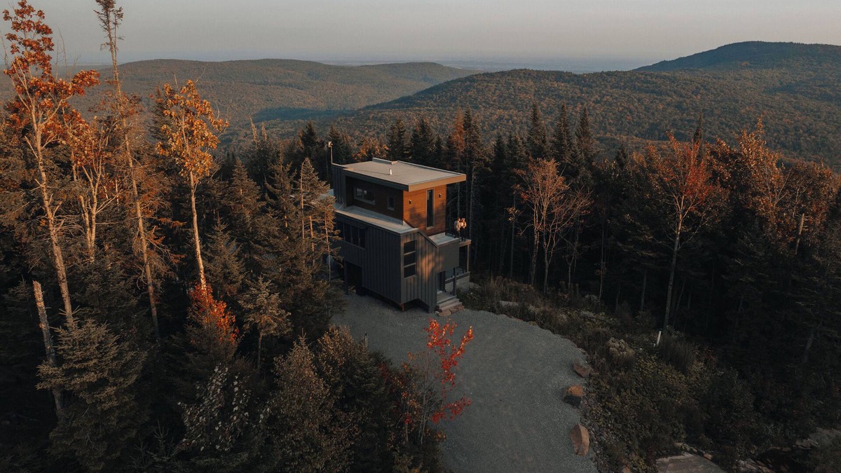 Lac Beauport Ski Chalet | Le Kom - Le Maelström Mountain (CITQ #311058)