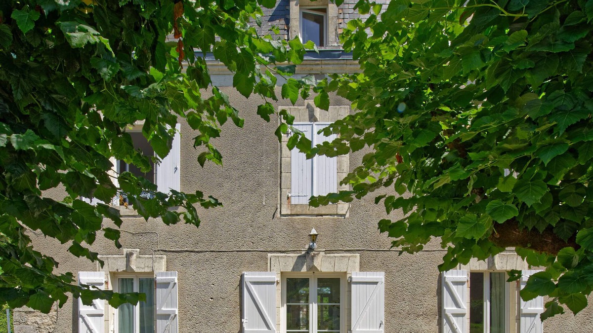 Meyronne House | Le Kouloury