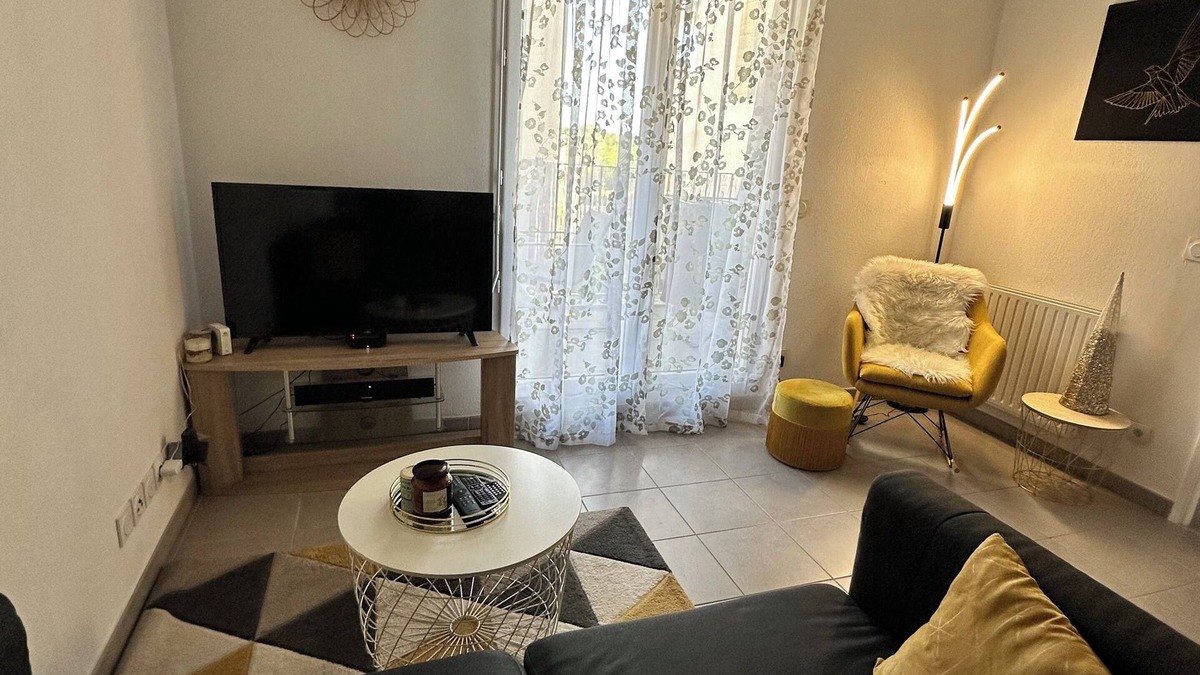 La Pompignane Apartment | Le Lironde - Charmant F2 Près de Port Marianne - Montpellier