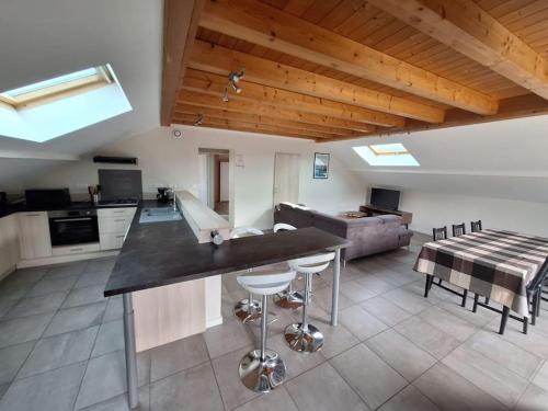 Lornay Apartment | Le Logement de Vers les Champs