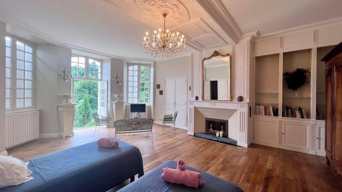 Allassac House | Le Logis de la Providence -12 pers -Bourg Allassac
