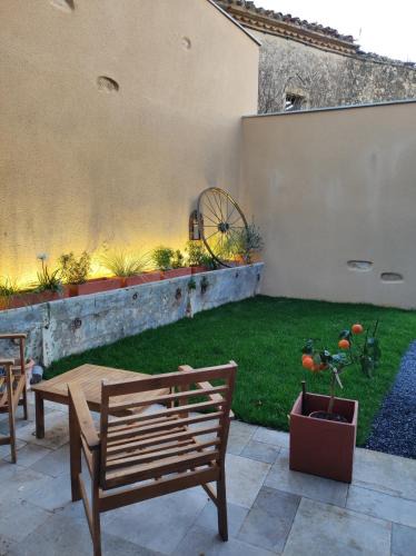 Lapenne House | le logis des abeilles
