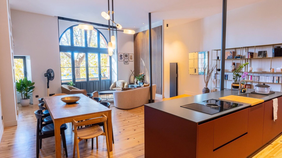 Capitole Apartment | Le Lombard, panorama on the river