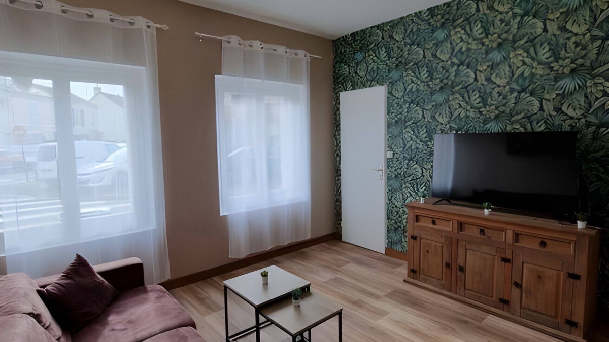 Miroir - Batignolles Apartment | Le Lotus - Gare - 4p - Rêve au Mans