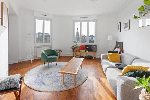 Richebourg - Saint-Clement Apartment | Le Lu - Confortable, Central & Spacieux