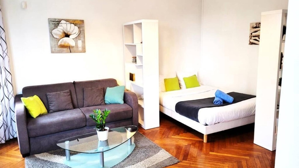 Plessis Tison Apartment | Le lumineux - Central apartment