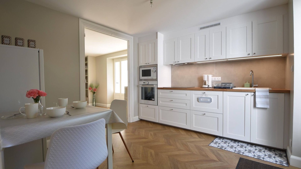 Cahors House | LE Magnolia - Cahors