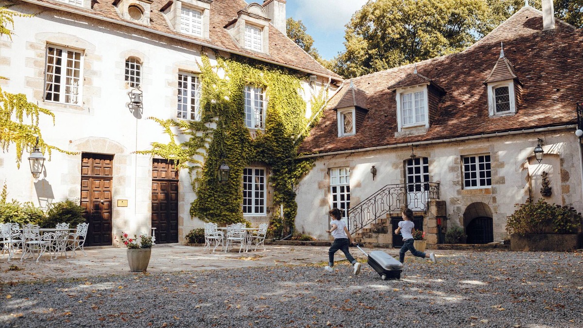 Pouligny-Notre-Dame Other | Le Manoir de charme - ideal for weddings, seminars or family gatherings