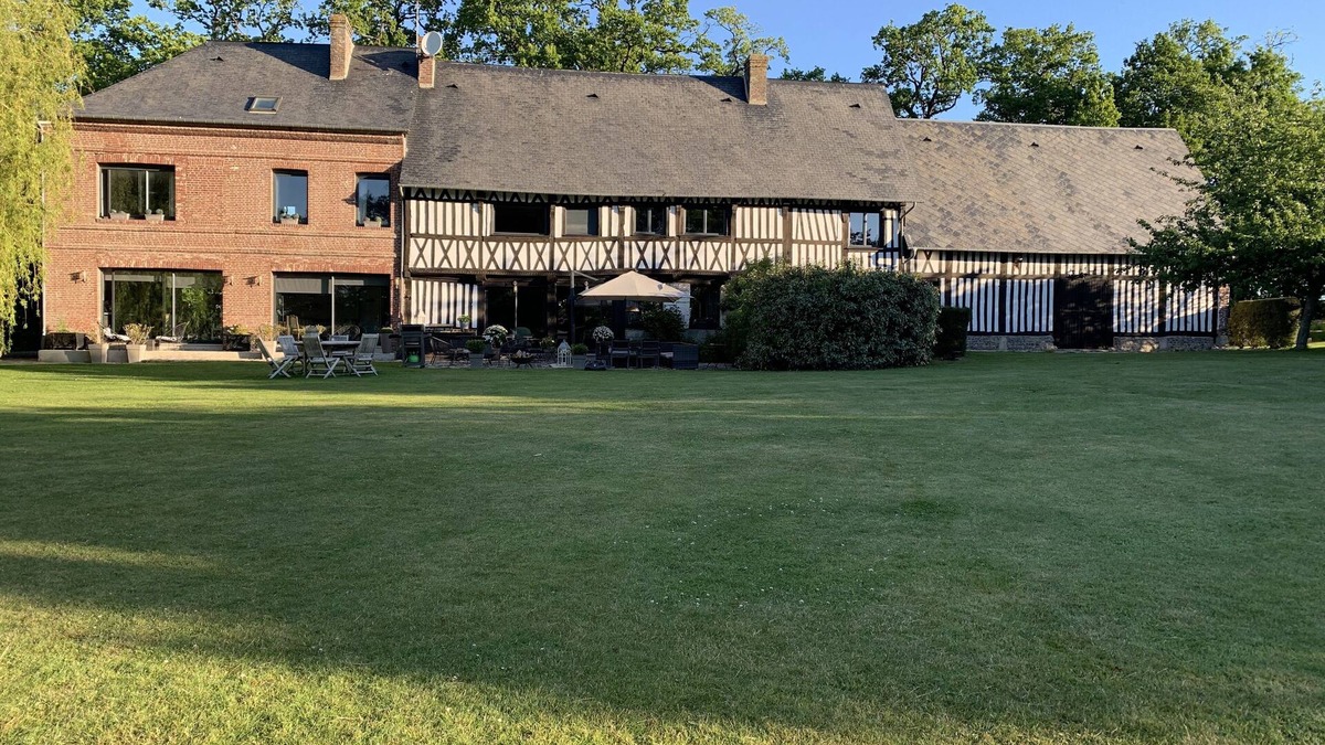 Yebleron House | Le Manoir de la campagne